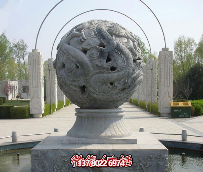 彰顯非凡風采的鏤空龍浮雕噴泉石雕 彰顯非凡風采的鏤空龍浮雕噴泉石雕