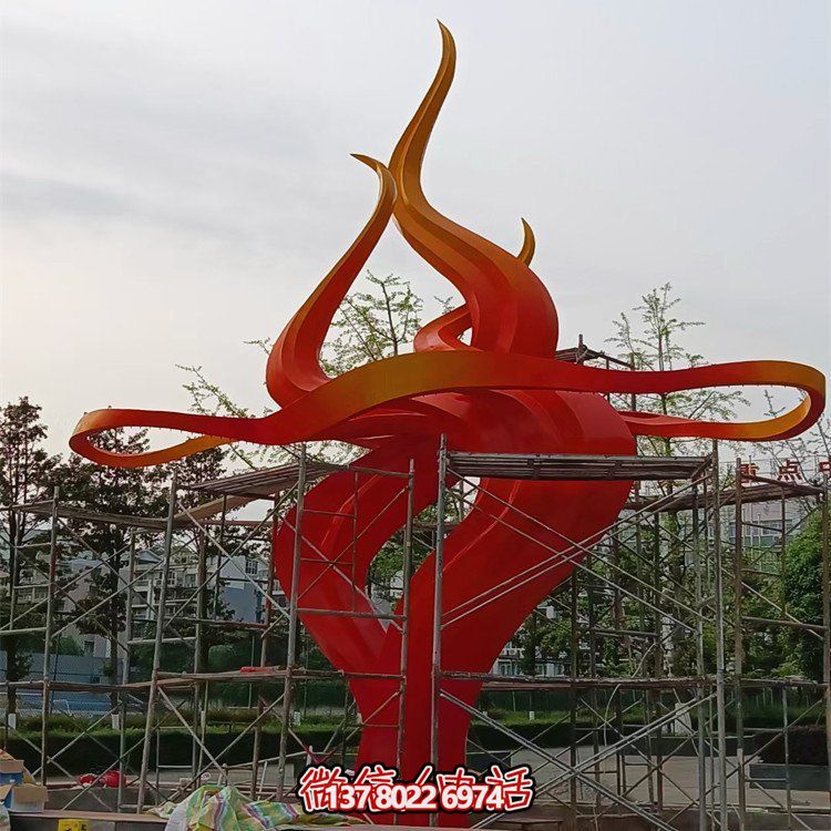 創意景觀不銹鋼雕塑擺件，點亮小區別墅美景