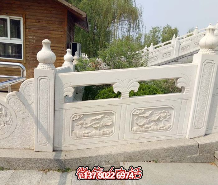 精美雕塑欄桿，提升公園景區入口環境