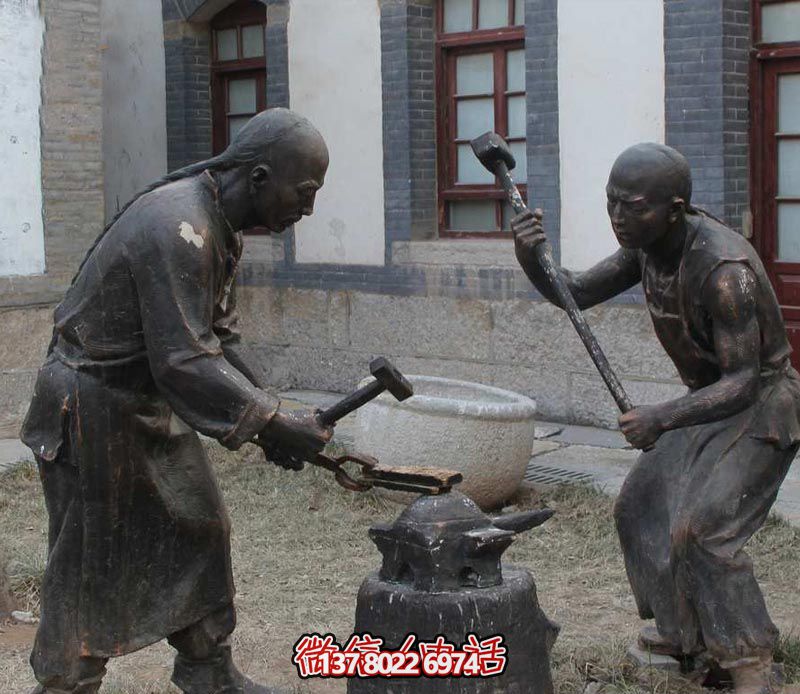 古人鑄造青銅雕塑，景觀美化擺放