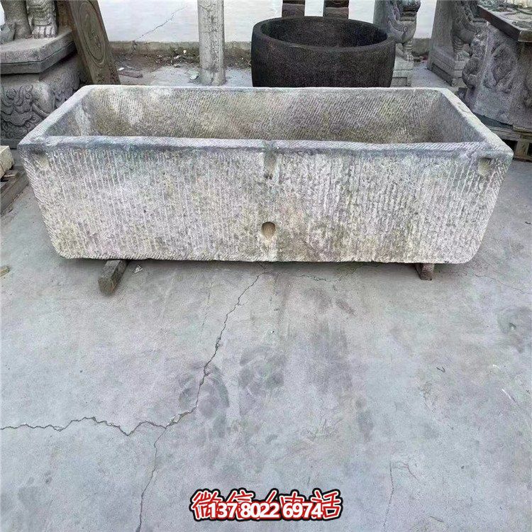 經典石槽景觀裝飾，營造自然和諧的室外空間
