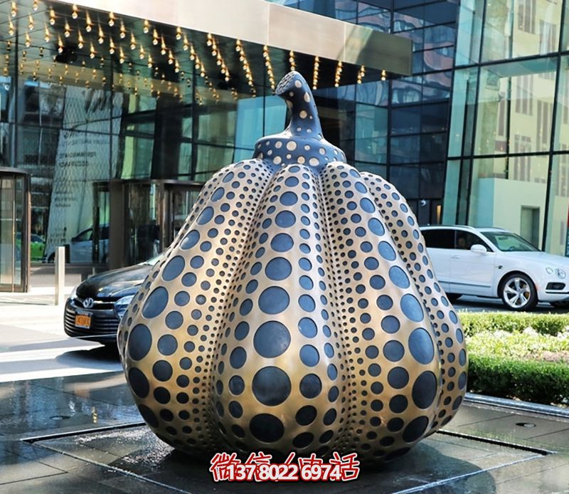 不銹鋼創(chuàng)意黑點南瓜雕塑--一款獨特的廣場裝飾品 不銹鋼創(chuàng)意黑點南瓜雕塑--一款獨特的廣場裝飾品