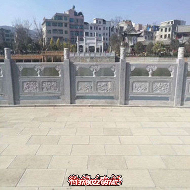 精美大理石雕塑欄桿，裝點戶外園林景觀