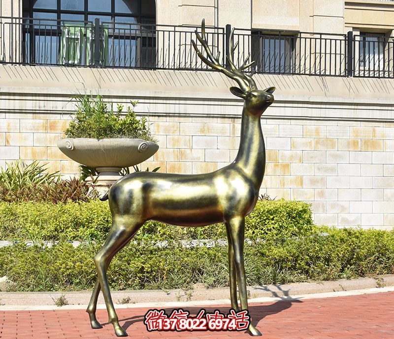 不銹鋼仿銅鏡面鹿雕塑 不銹鋼仿銅鏡面鹿雕塑