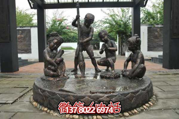 不銹鋼銅雕毛筆，為兒童締造景區樂趣