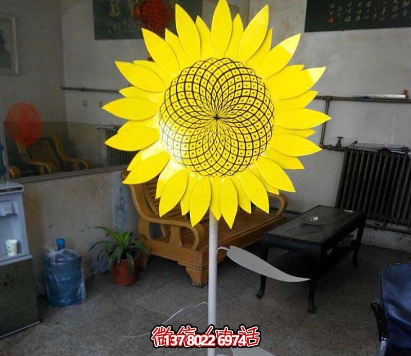 不銹鋼游樂園草坪擺放雕塑，向日葵裝飾