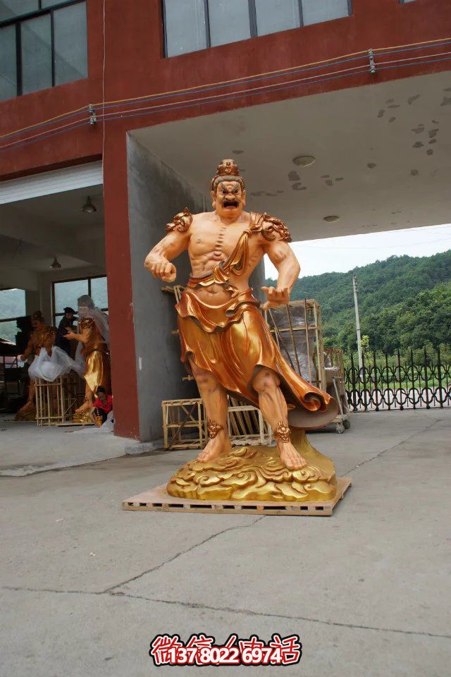 玻璃鋼噴金烤漆大型戶外人物景觀天王雕塑——絢麗多彩的藝術珍品 玻璃鋼噴金烤漆大型戶外人物景觀天王雕塑——絢麗多彩的藝術珍品