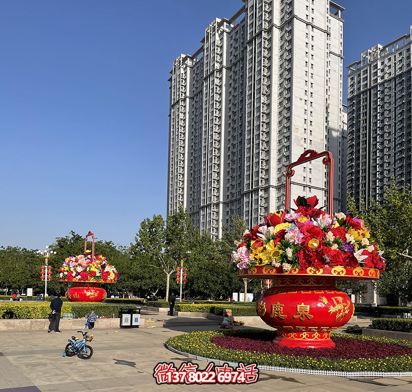 迎接國(guó)慶玻璃鋼彩繪大花籃雕塑 迎接國(guó)慶玻璃鋼彩繪大花籃雕塑